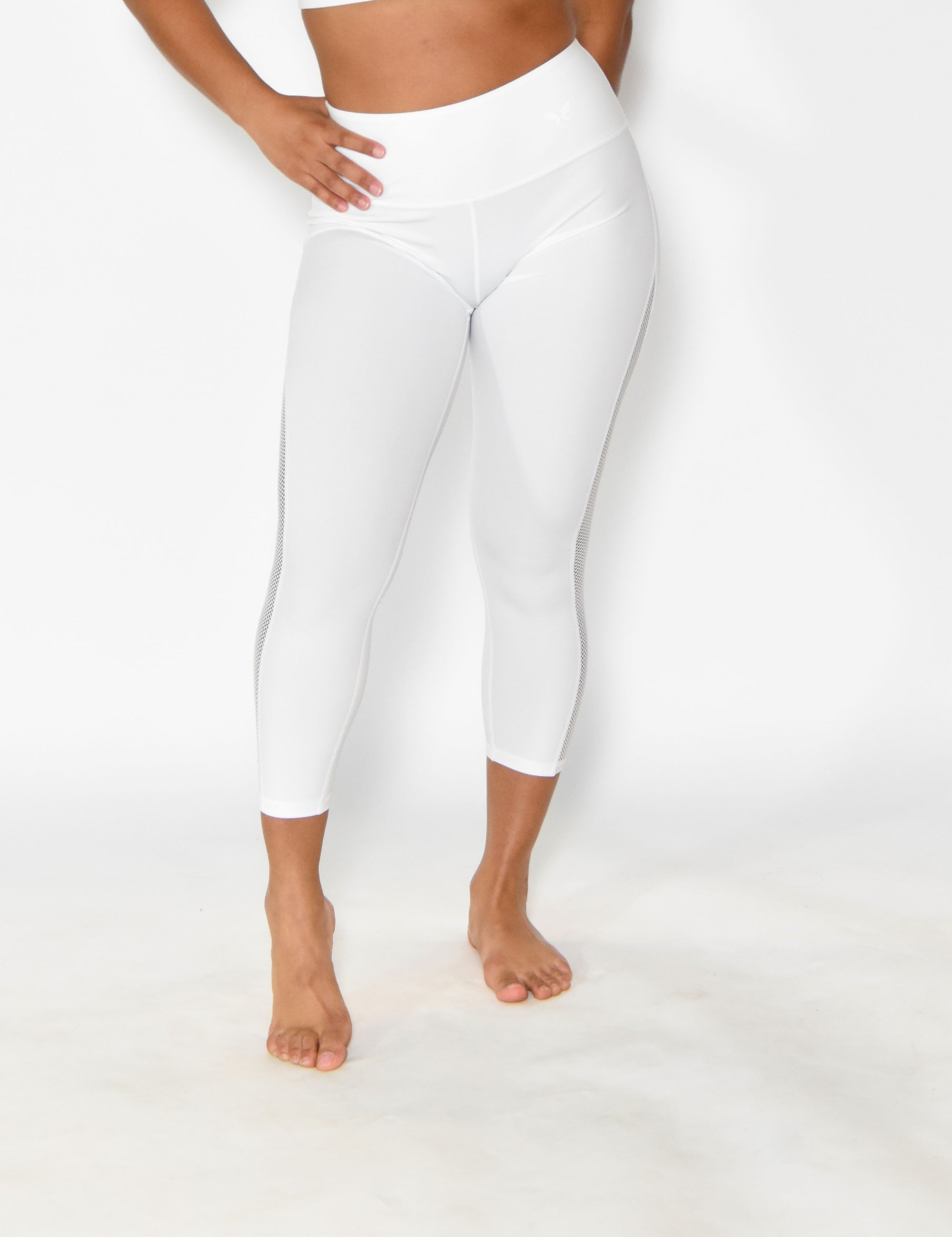 Alo Yoga High-Waist Sheer Mesh Capri 3/4 Length White Leggings